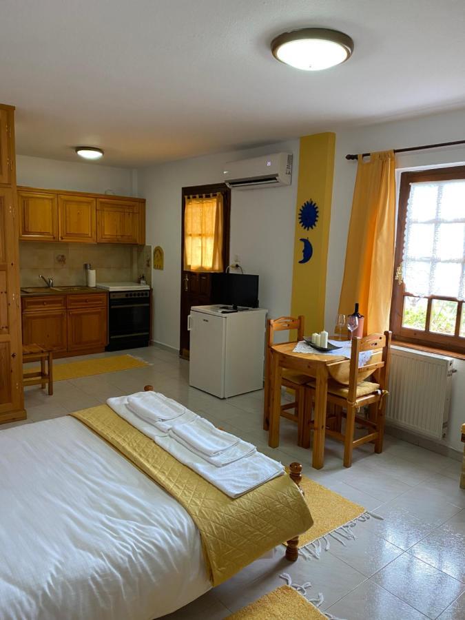 Timeless Apartment Mouresi Exterior photo